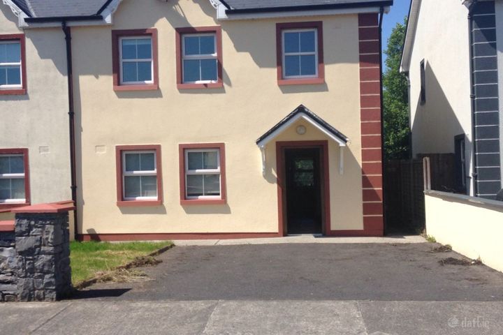 Maiden Crescent, Tubbercurry, Tubbercurry, Co. Sligo