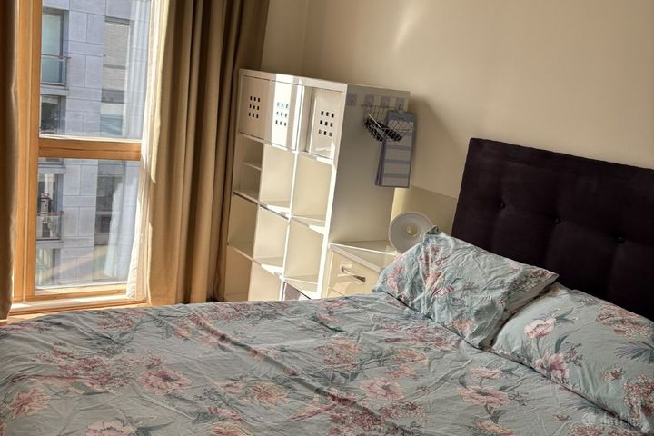 Vantage East, Central Park, Dublin 18, Leopardstown, Dublin 18