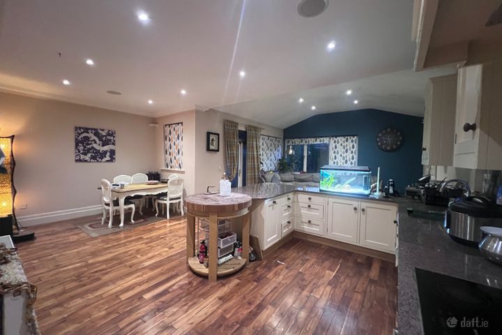 88 Cois Sruthain, Croom, Kilmallock, Croom, Co. Limerick