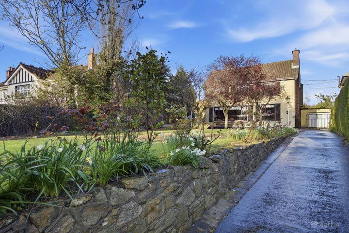 Marymount, Castleknock Road, Dublin 15, D15E6NC - Photo 2