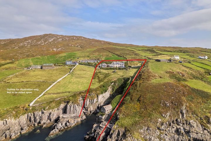 Dursey Shore Lighthouse Residence, Garnish, Beara, Co. Cork, P75E954