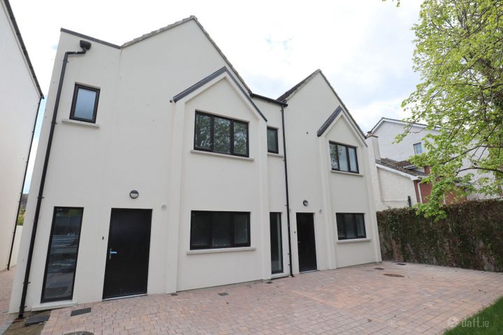 Hamlet Wood, Hamlet Lane, Balbriggan, Co. Dublin
