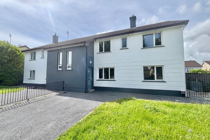 45 River Crest, Dublin Rd, Tuam, Galway