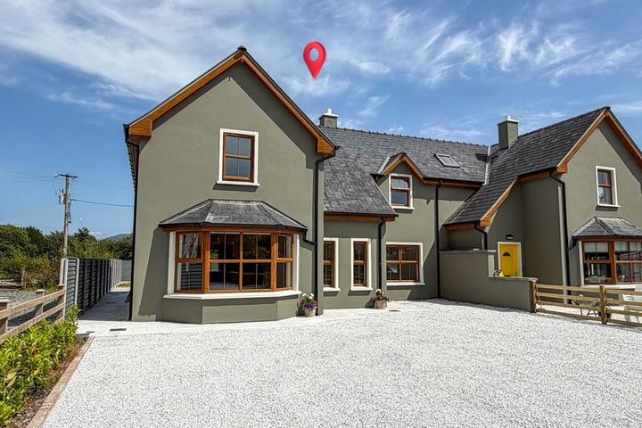 Railway Road, Kenmare, Kenmare, Co. Kerry, V93K299