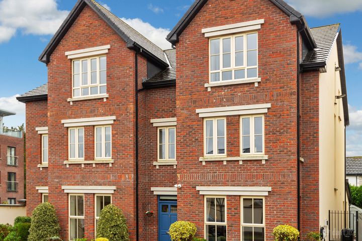 3 Bracken Park Close, Carpenterstown Road, Castleknock, Dublin 15, Dublin