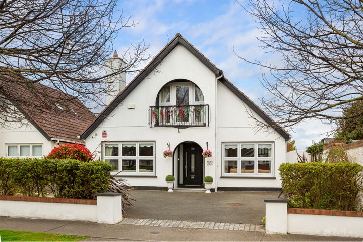 32 Glencairn Drive, Leopardstown, The Gallops, Dublin 18, D18W935