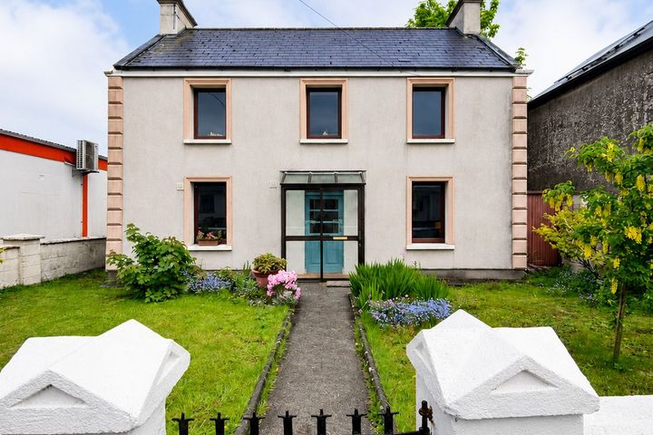 Galway Road, Tuam, Co. Galway, H54Y288