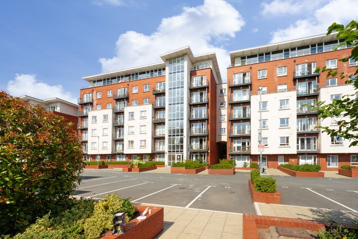 214 Premier Square, Finglas, Dublin 11