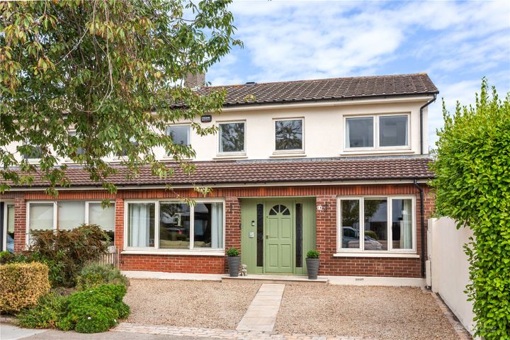 16 Cabinteely Way, Cabinteely, Dublin 18, D18HE06