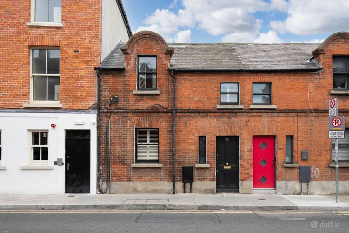 28 The Coombe, South Dublin City, Dublin 8, D08Y5NC