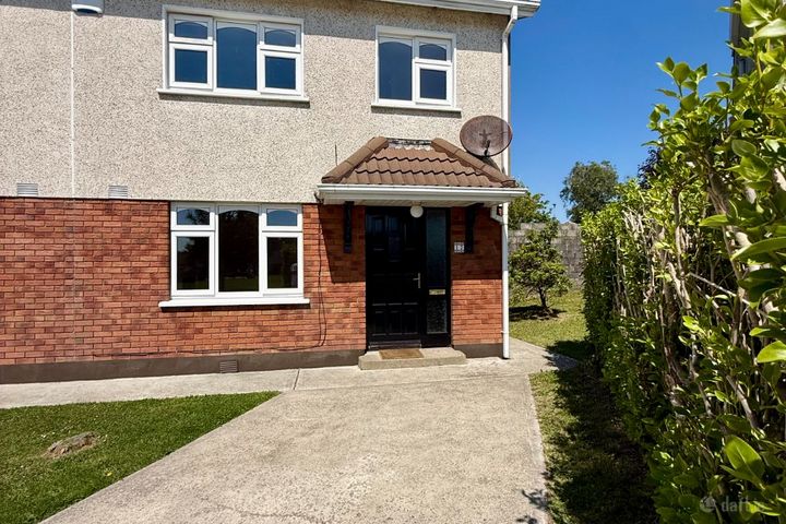 17 The Oaks, Bridgemount, Carrigaline, Co. Cork, P43R635