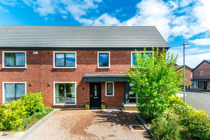 11 The Lawn, Barnhall Meadows, Leixlip, Co. Kildare, W23EDP7