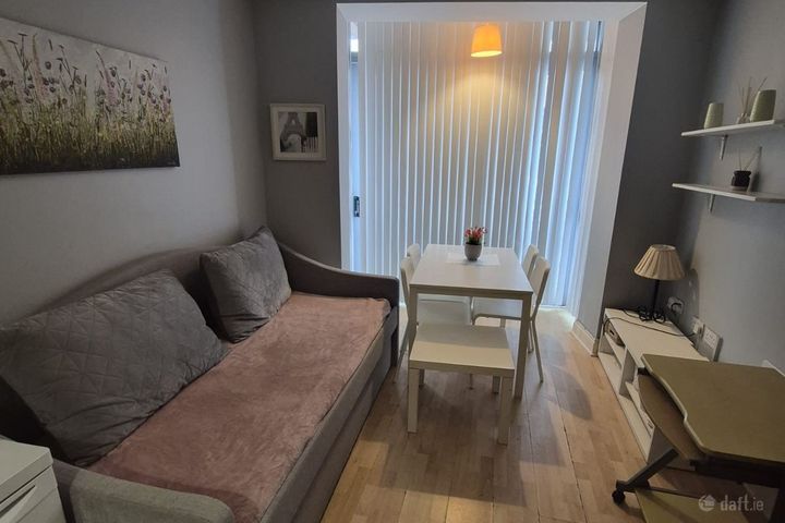 Apartment 4, Camden Court, Cork City Centre, Co. Cork