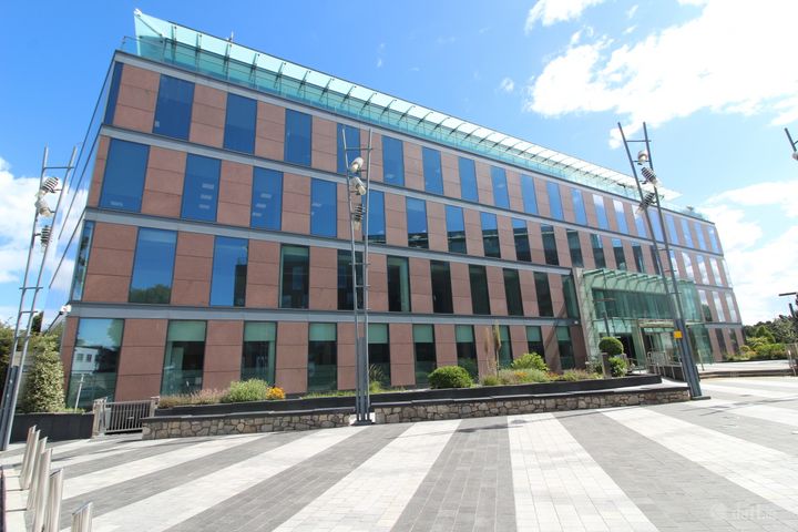 Part Ground Floor, Simmonscourt House, Ballsbridge, Dublin 4