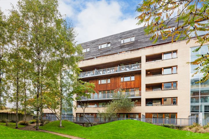 5 Block 11 Clarion Quay, IFSC, Dublin 1, D01A250