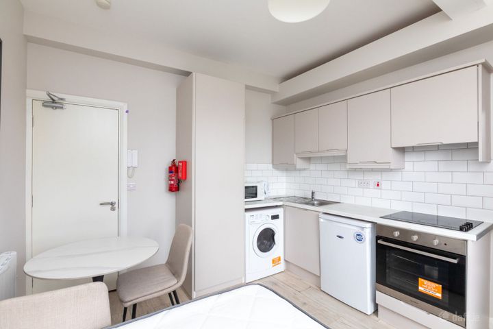 Flat 5, 54 Mountjoy Street, Phibsborough, Dublin 7