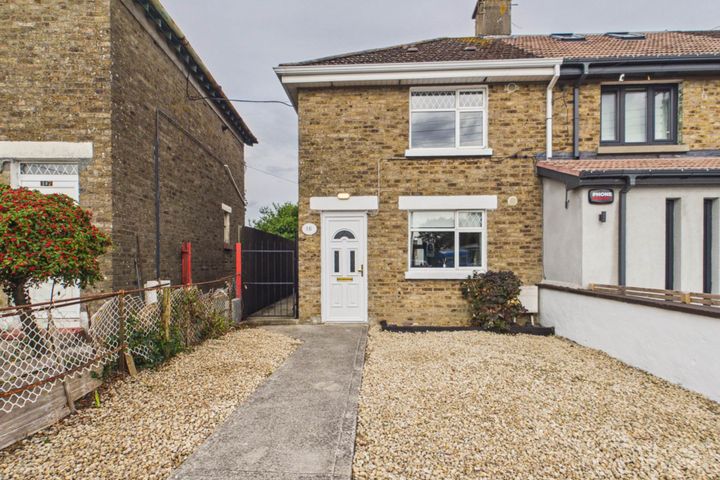 16 Michael Dooley Terrace, Athy, Co. Kildare, R14AV96