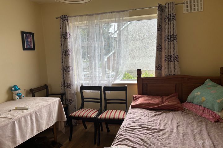 Large double room all bills included in the price , Tuam, Co. Galway