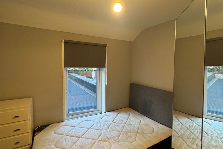 14 Saint Joseph'S Parade, North Circular Road, Dublin 7