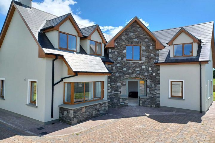4 Carrig Dun, Killorglin, Co. Kerry