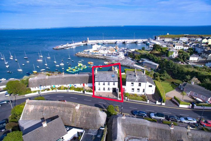 Goose Rock House, Dock Rd, Dunmore East, Waterford