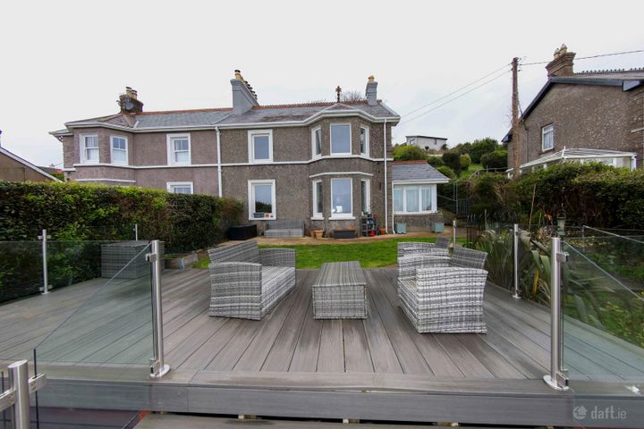 Ardnalee, Sunny Height, Lake Road, Cobh, Co. Cork, P24KW28