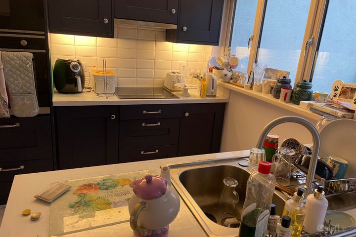 27 Hughes Road East, Dublin 12, Crumlin, Dublin 12