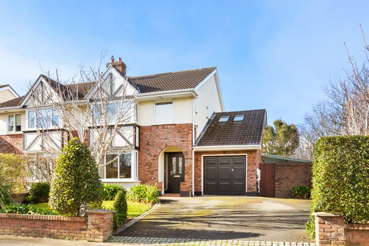 12 Glencairn Dr, The Gallops, Leopardstown Dublin 18, Dublin 18, Dublin