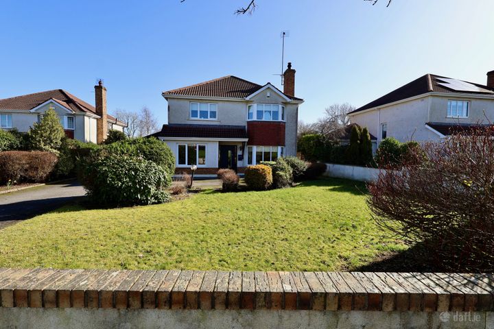 9 Westwood, Summerhill, Athlone, Co Roscommon, N37HY38