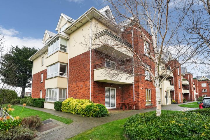 3 Ballintyre Square, Ballinteer, Dublin 16, D16A382