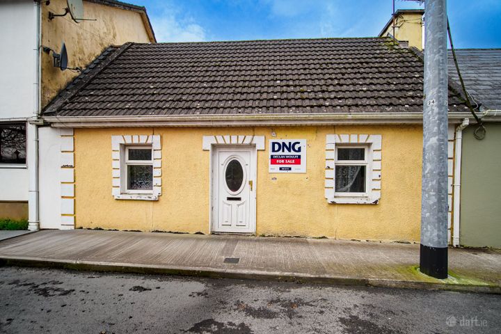 17 Churchtown Road, Newcastle West, Co. Limerick, V42XT65