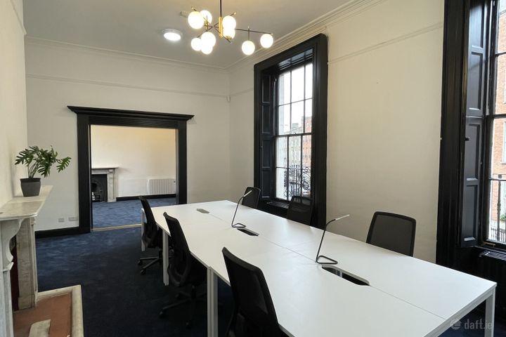 2 Upper Pembroke Street, Dublin 2