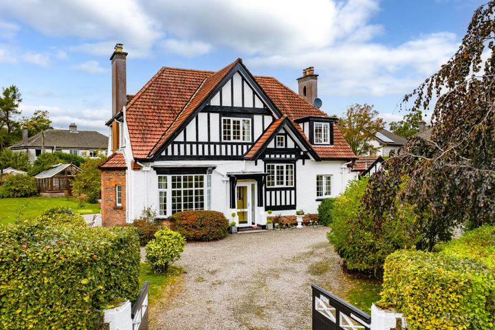 Glenmarris, Endsleigh Park, Douglas, Co. Cork, T12P0E6