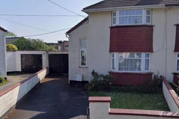 17 Shanliss Park, Santry, Dublin 9, D09CP89