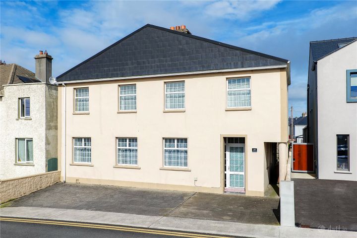 Prague House, 19 Monksfield, Salthill, Galway, H91TW4C