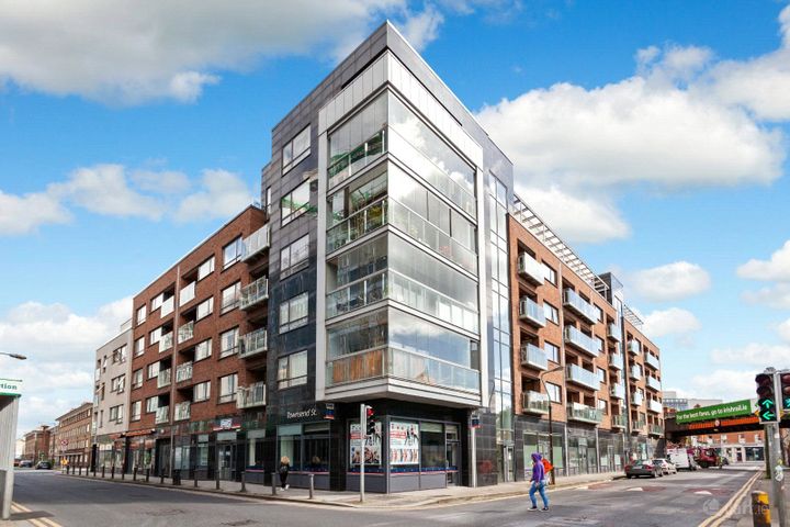 Penthouse Apartment, 57 Hyde Court, Townsend Street, Dublin 2, D02W778