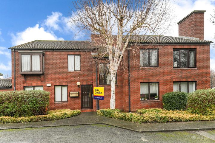 5 Spruce Lodge, Castleside Drive, Rathfarnham, Dublin 14