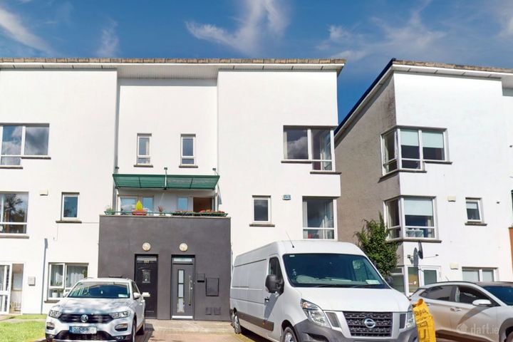 321 Castlecurragh Heath, Mulhuddart, Dublin 15, D15E1C5