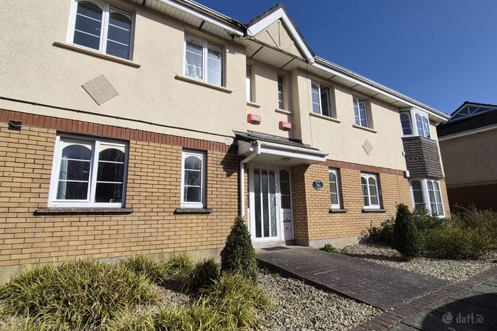 2 Helvic, The Headlands, Wilton, Co. Cork