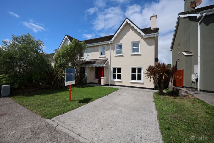 SHORT TERM LET ONLY - 12a Gleann Rua, Ballygarvan, Ballygarvan, Co. Cork