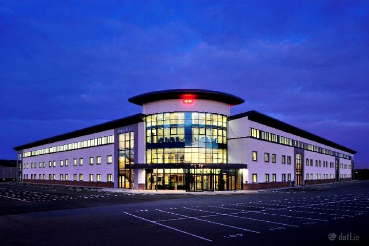 Bracetown Business Park, Clonee, Dublin 15
