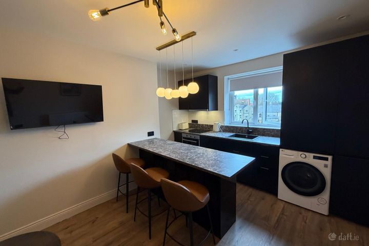 Flat 5, 53 Gardiner Street Upper, North Circular Road, Dublin 1