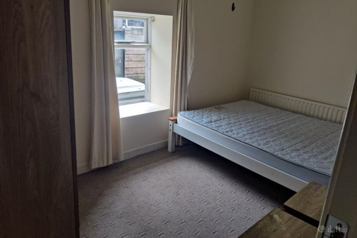 Saint Brendan's Avenue, Woodquay, Co. Galway