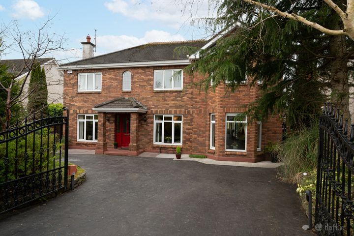 11 Fernwalk, Greenfields, Kilumney, Cork