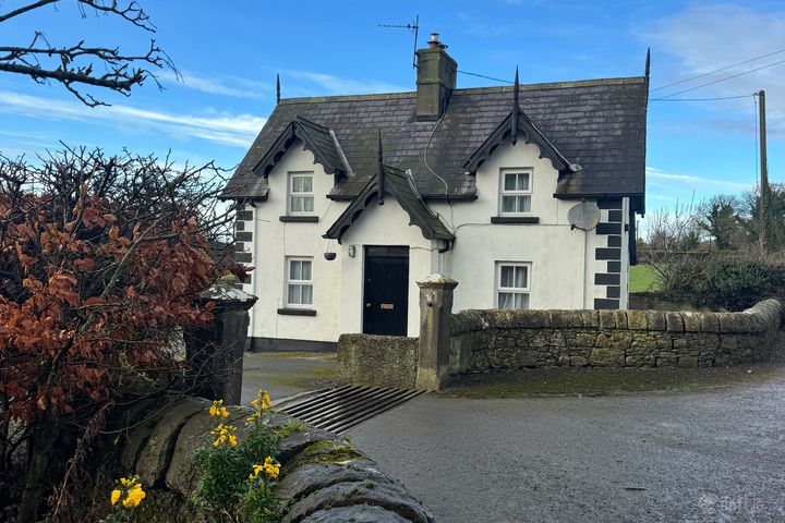 The Lodge, Raheennahown, Stradbally, Luggacurren, Co. Laois