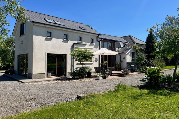 Millbrook Lodge, Barronstown Lower, Grangecon, Wicklow