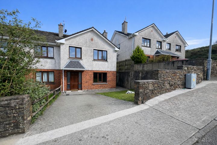 27 Meadowlands, Bandon, Bandon, Co. Cork, P72DT29