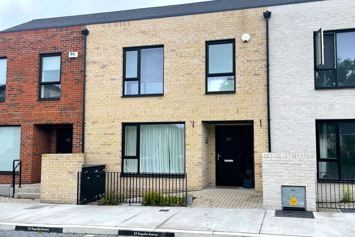 33 Stapolin Avenue, The Coast, Baldoyle, Dublin 13