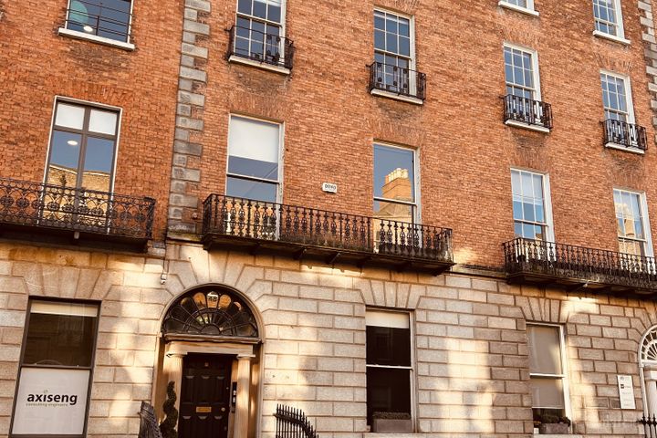 48 Upper Mount Street, Dublin 2