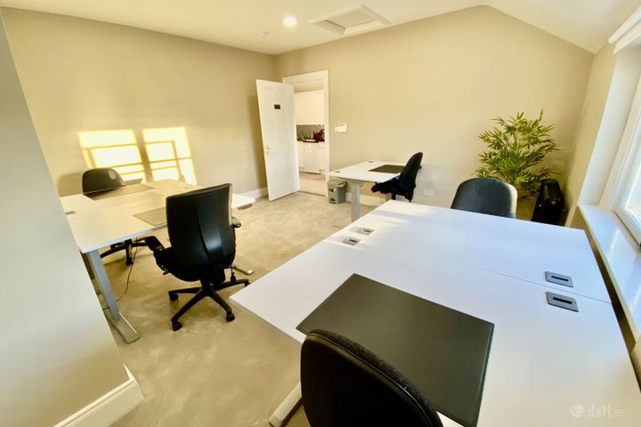 Baggot Street Lower, Dublin 2